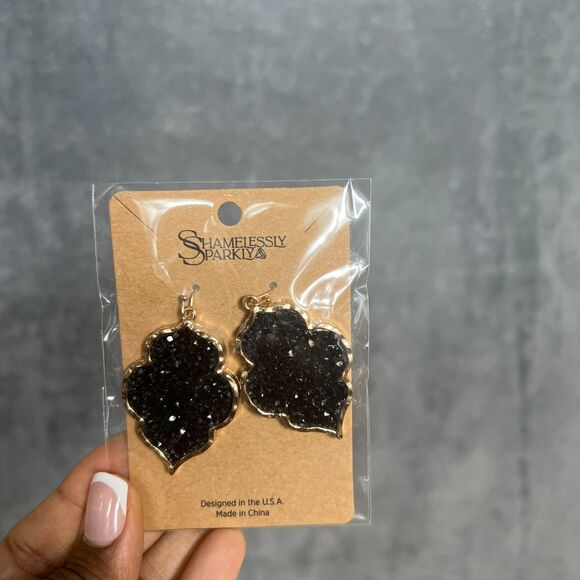 NWT Moroccan Pavé Drop Earrings Black on Gold - Picture 3 of 5